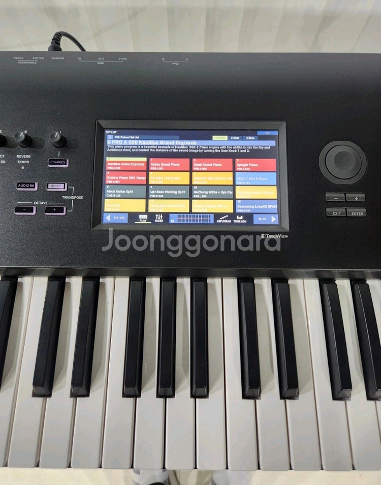 코르그 신디사이저 노틸러스 73건반--3