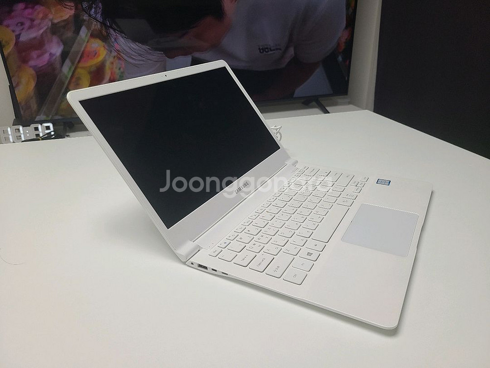 삼성 노트북 9 메탈 쿨매!! Nt900x3l ram8 ssd256 무게840g--3