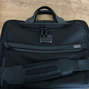 투미 브리프케이스