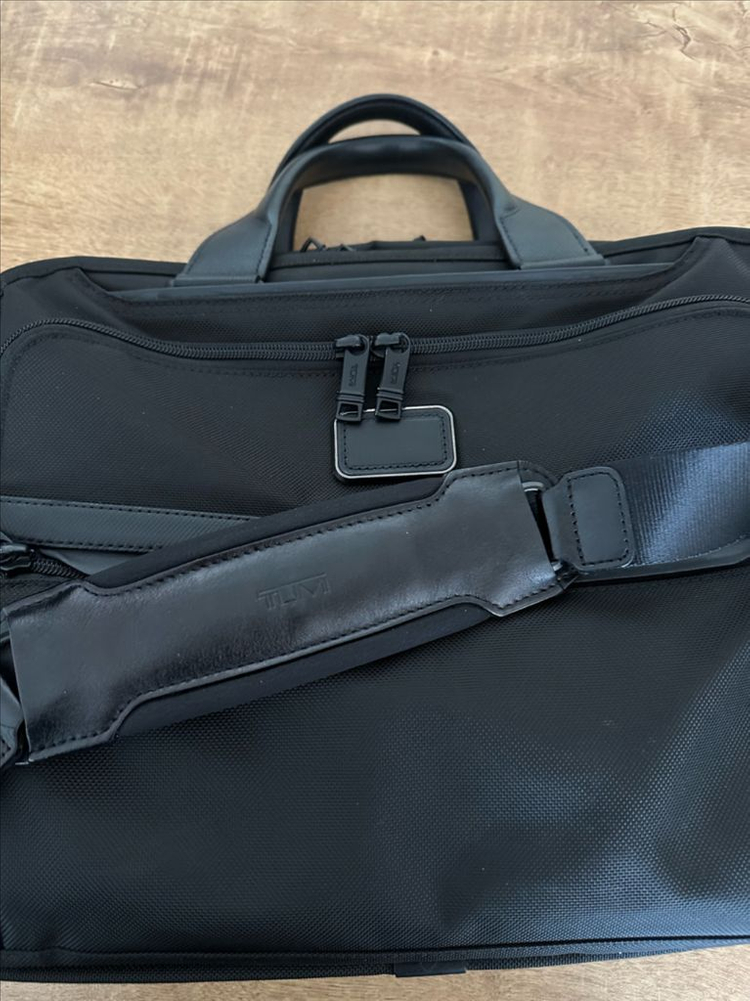 투미 브리프케이스--1