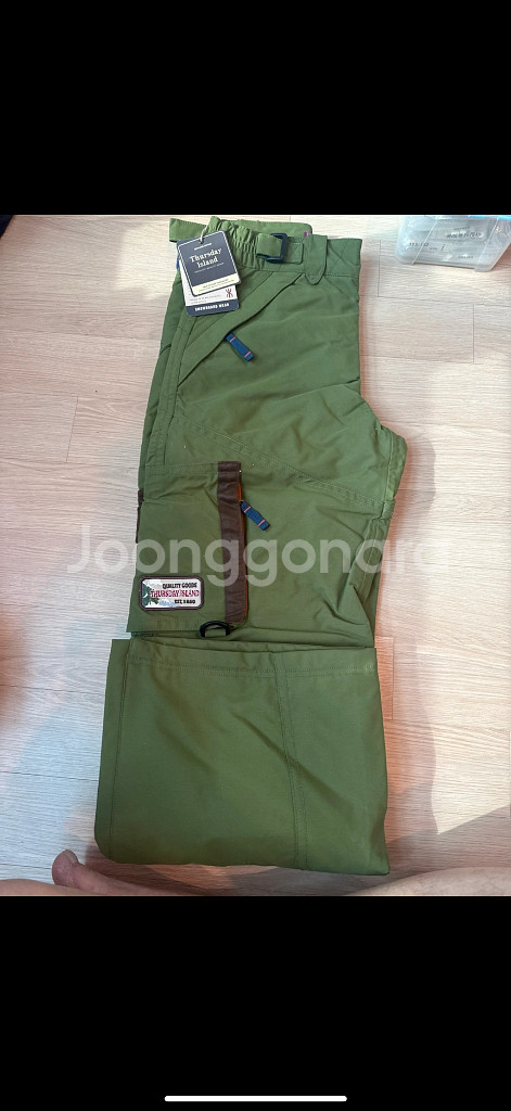 써즈아일랜드 보드복 하의 팝니다.--0