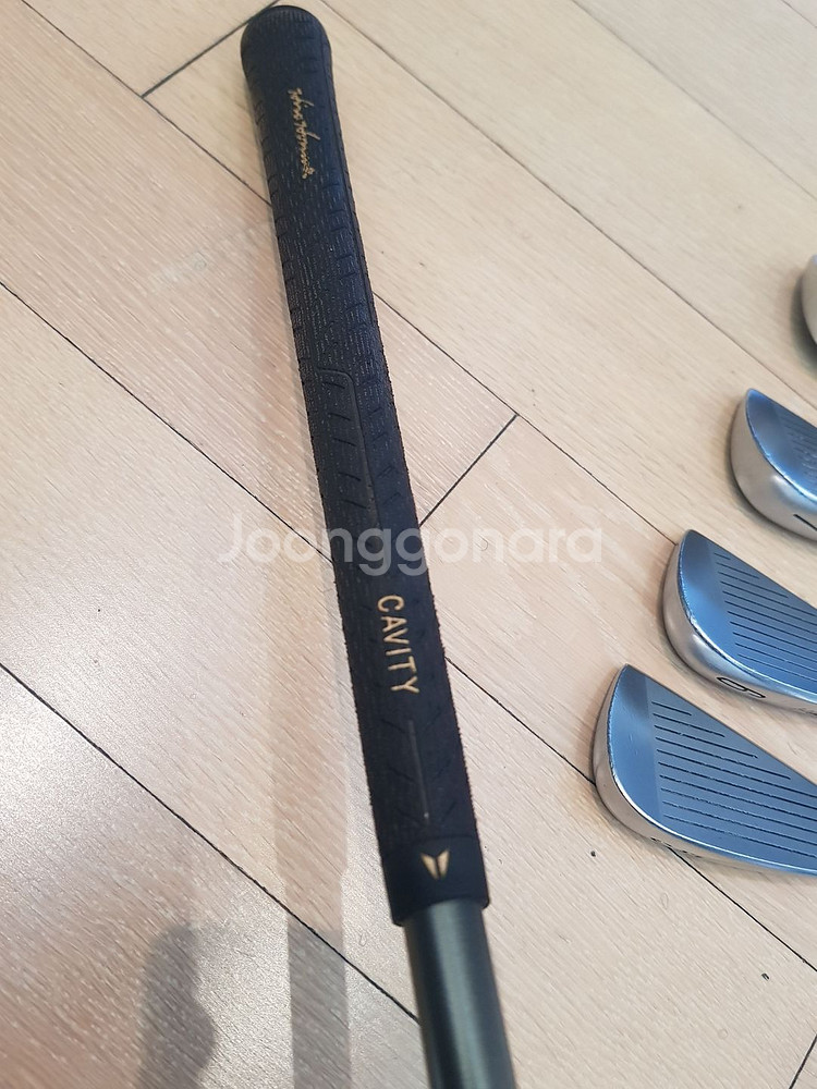 정품 혼마 4스타 그라파이트R1 4~S(9)세트 단조아이언 판매해요.--7