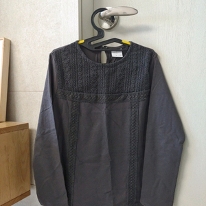 여아 자라 8~9y 130사이즈 정도 2벌 일괄(반값택