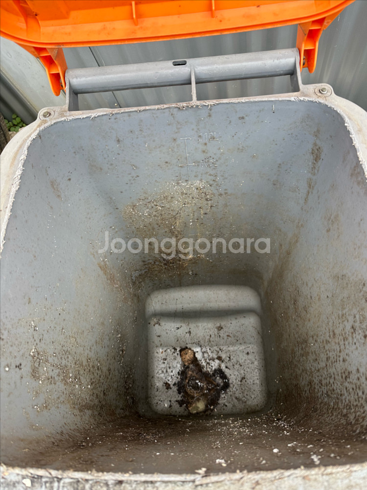 [일괄] 음식물쓰레기통 2개--3