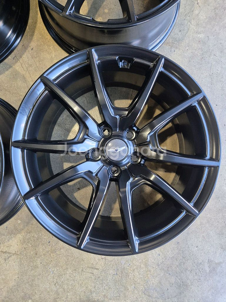 G70 19인치 블랙 휠 (분체도장 후 미장착)--3