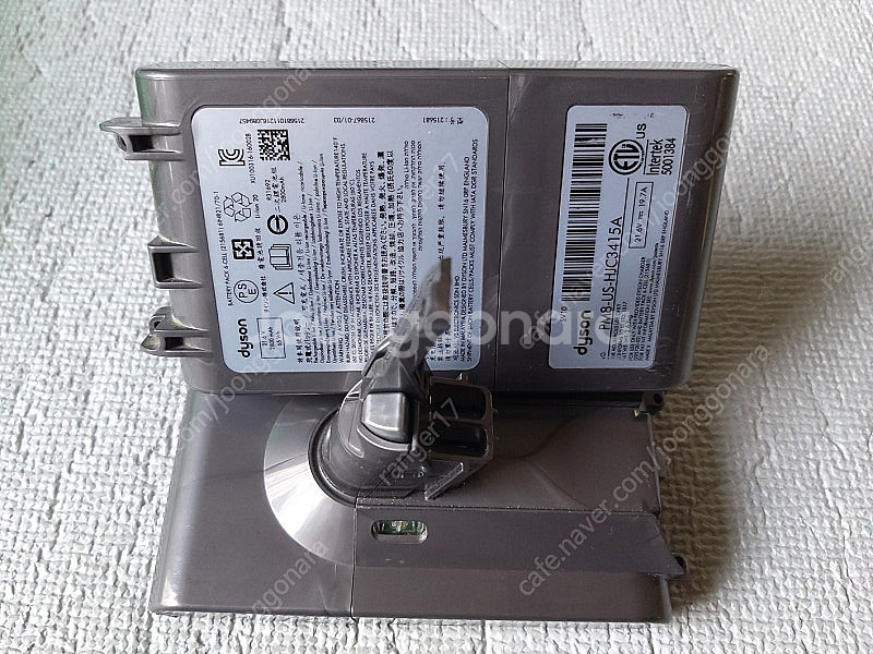 청소기 다이슨 V6,v7,v8,v10 배터리 내놓습니다--0