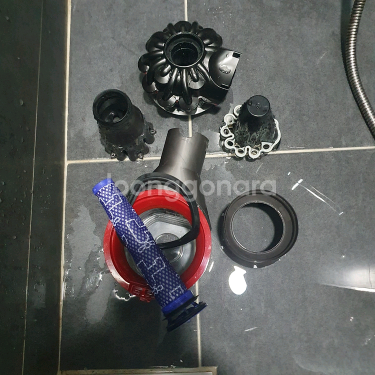 다이슨 무선청소기 V7(삼성배터리 교체>45분 연속작동,전용거치대 포함,전체해체하여 Cleaning완)--5