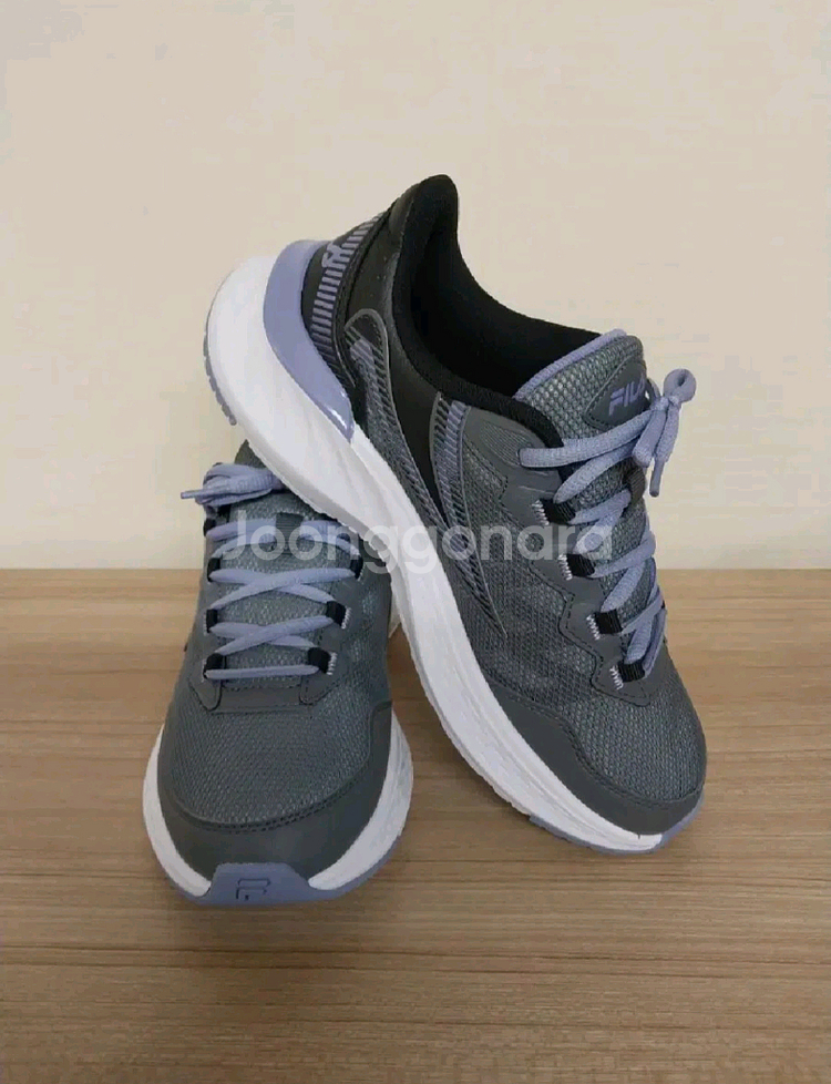 여성 휠라 워킹화, 런닝화, 운동화 (250)--1