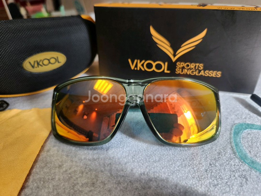 V-KOOL 브이쿨 미러편광 선글라스--1