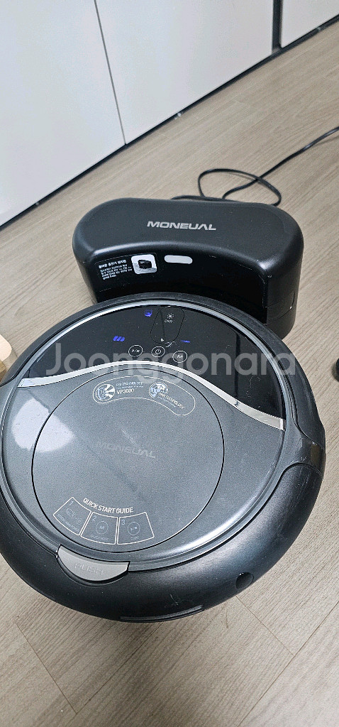 모뉴엘 로봇청소기--0