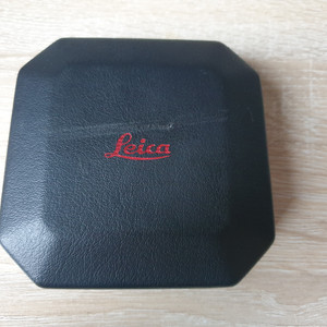 빅토리녹스 라이카 한정판 튤팝니다.