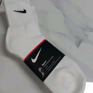 정품] 나이키 NIKE 스텐다드 스우시 스포츠양말 중목