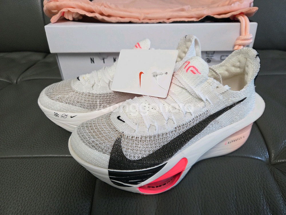 [새제품] 나이키 알파플라이3 220mm--0