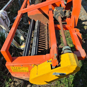 엠엔지 트랙터용 감자,고구마 수확기