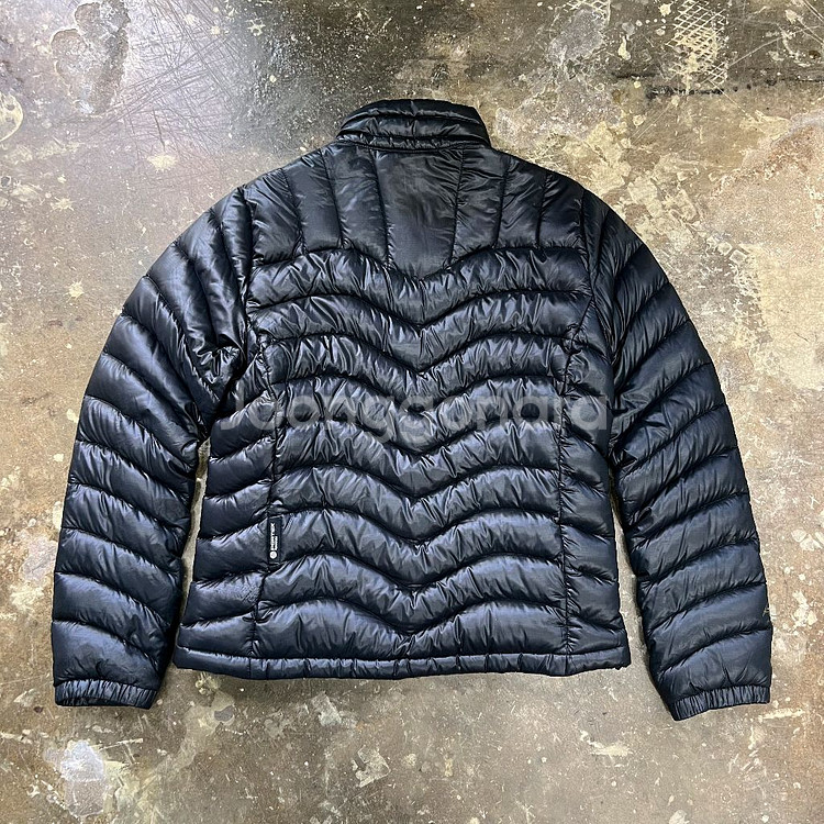 95) 블랙야크 구스다운 경량 패딩 점퍼 자켓 거위털 패딩--2