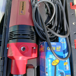 도움비전 코어볼트 600 드릴기 세트