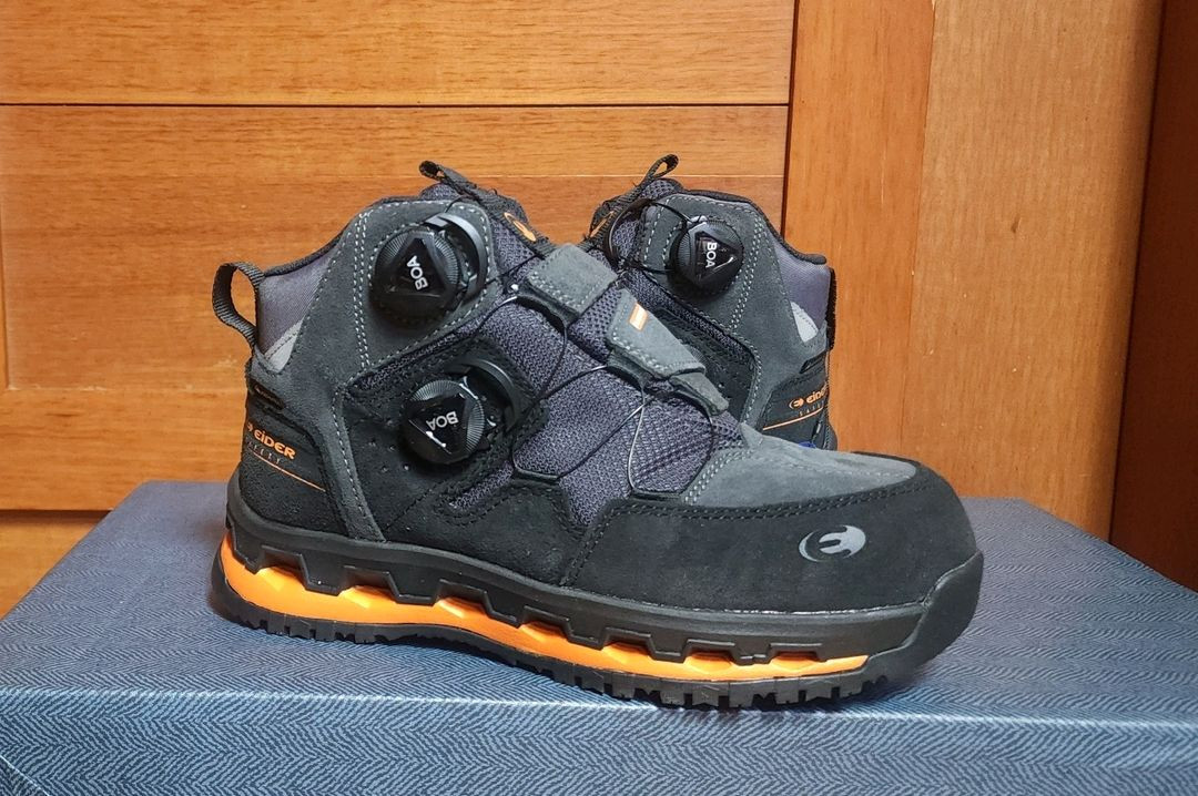 아이더 안전화 다이얼 새상품 고어텍스 등산화 235 이미지