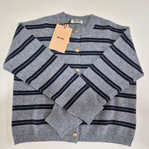 미우미우 스트라이프 가디건