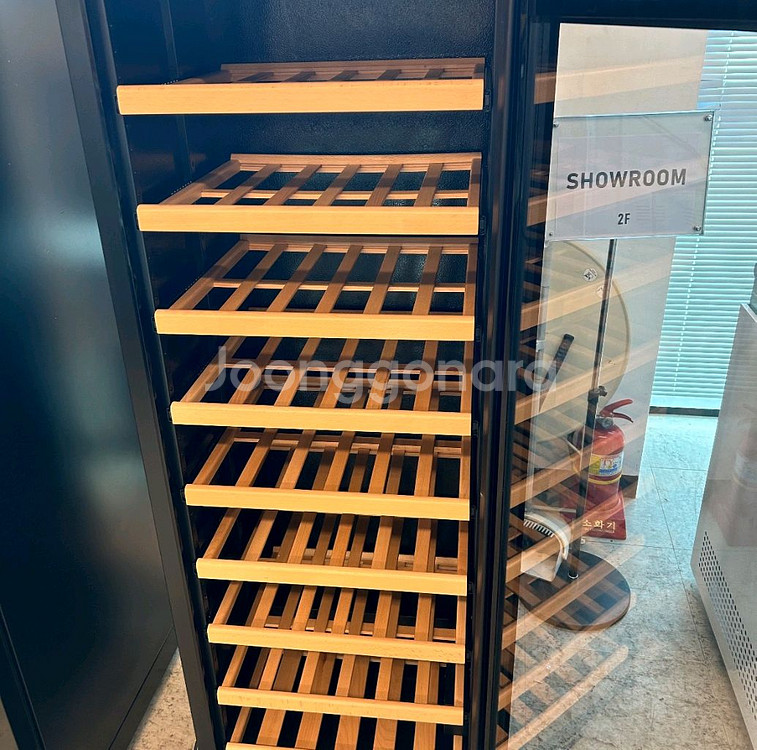 비노케이브 크리스탈 와인셀러 SRT-168S--2