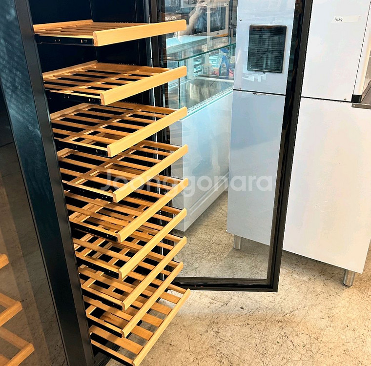 비노케이브 크리스탈 와인셀러 SRT-168S--3