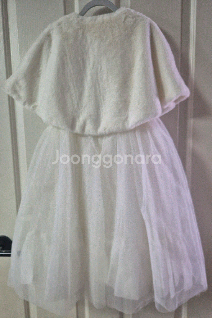 [새상품]치크(cheek) 140사이즈 퍼 망또 세트+(드림)레깅스2개--1