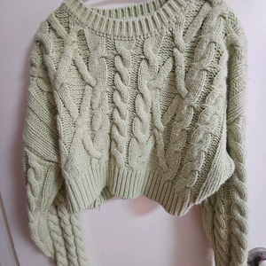 여리여리 도톰 코코 마티니 케이블 크롭 니트 연두 옷장정리