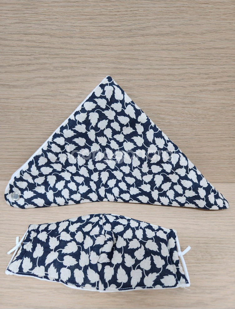 [새제품] 면 목도리(턱받이) & 면 마스크 세트 (유아용 아동용)--0