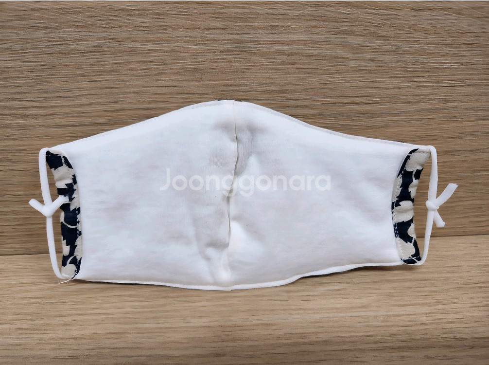 [새제품] 면 목도리(턱받이) & 면 마스크 세트 (유아용 아동용)--4