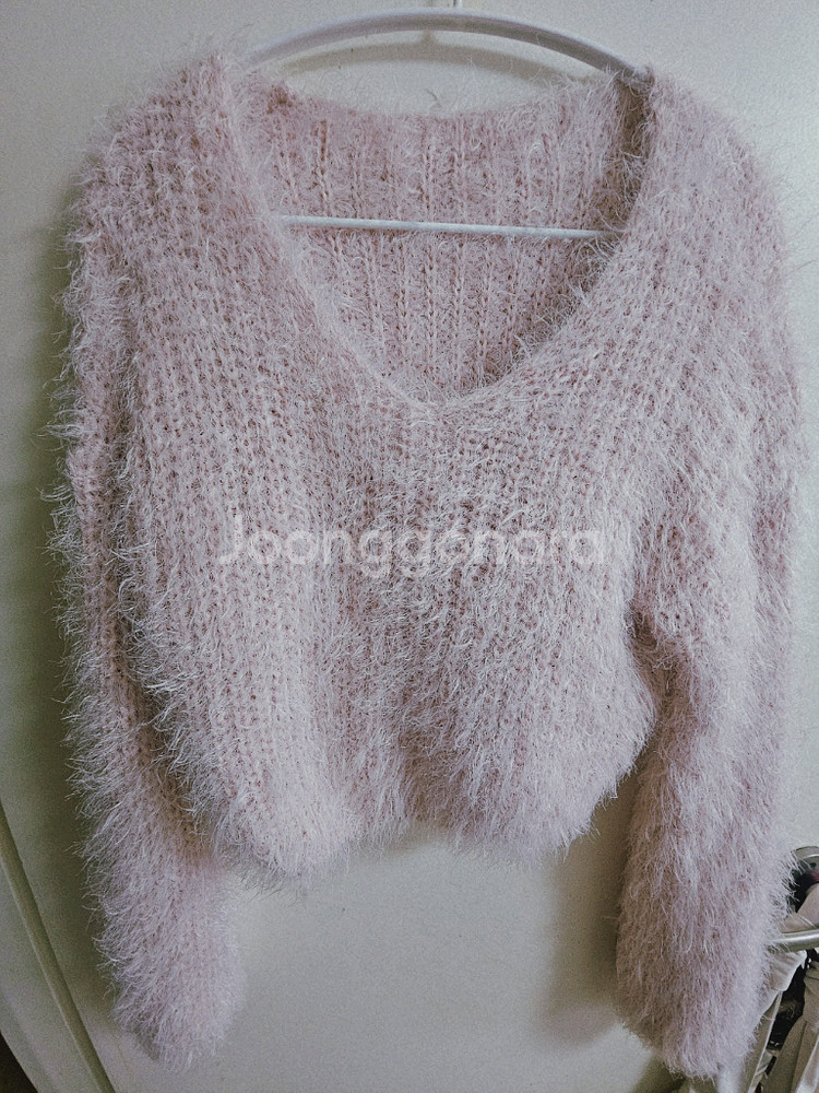 여리여리 딸기우유 앙고라 브이넥 니트 스웨터 옷장정리--0