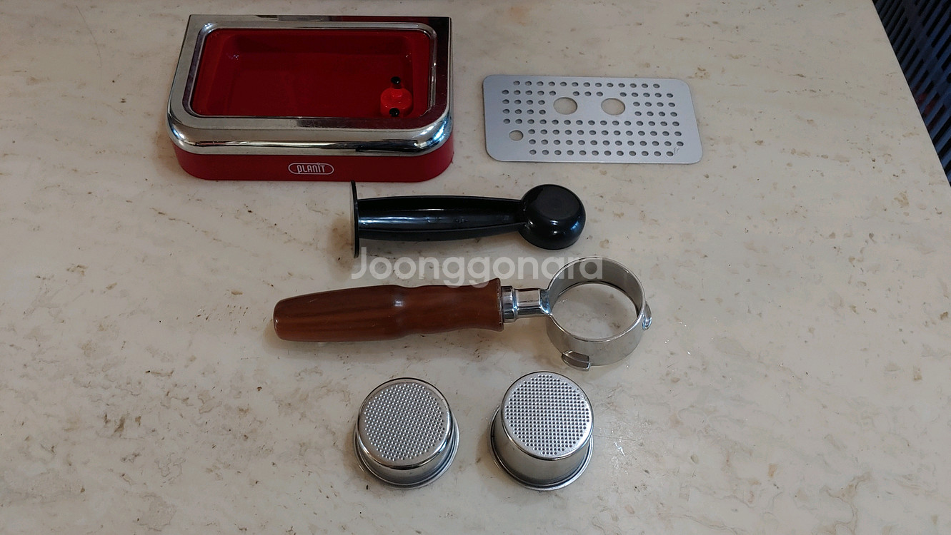 플랜잇 반자동 에스프레소 커피머신 PCM-F15R (바텀리스 포터필터)--4