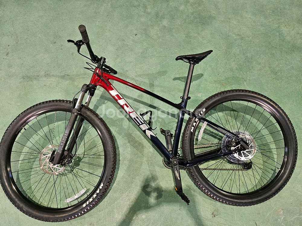 트렉 마린식스 MTB 자전거 딱 1번 탄 중고--0