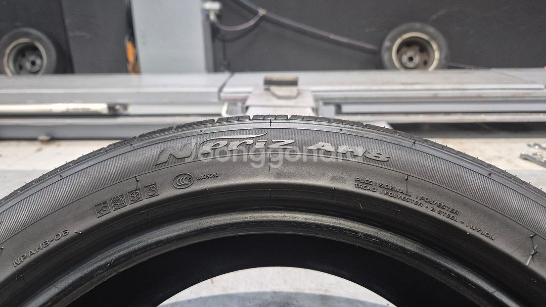 중고 타이어 225 45 17 넥센 타이어 AH8 2254517 2본 6만원--6