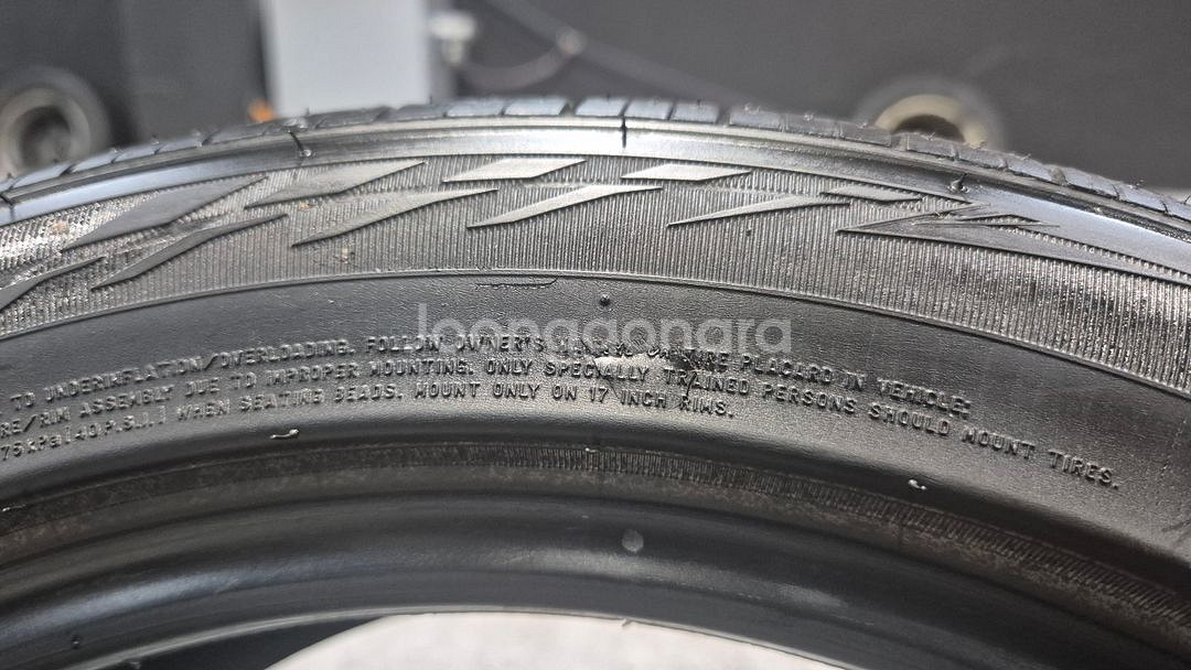 중고 타이어 225 45 17 넥센 타이어 AH8 2254517 2본 6만원--8