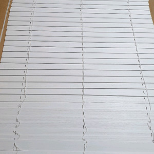 커튼명가 창: 우드 블라인드 화이트 (97x225)