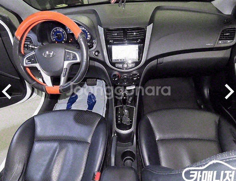 현대 엑센트신형 1.4VVT 프리미어 판매 합니다 !!!--4