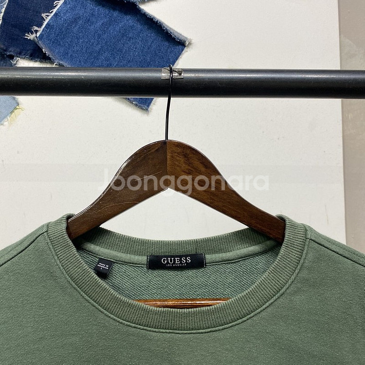 (95) 게스 여성 캐주얼 맨투맨 긴팔 티--1