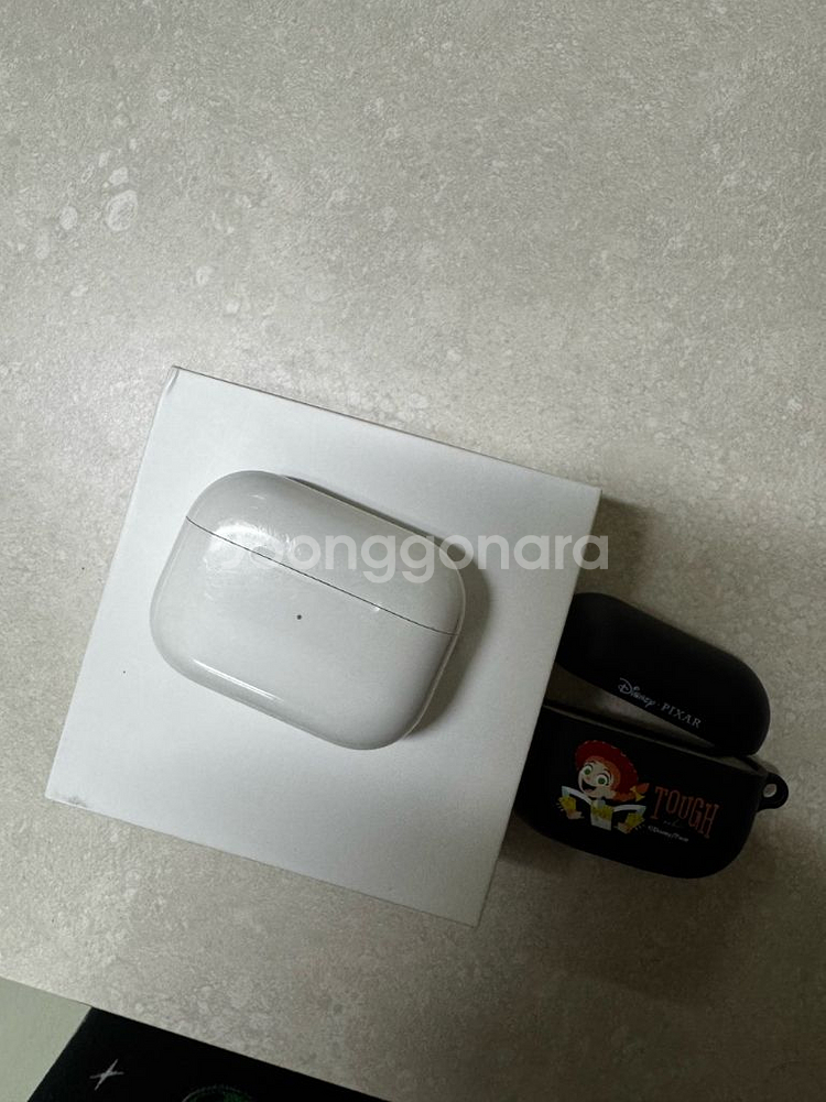 에어팟 프로 1세대 판매합니다--0