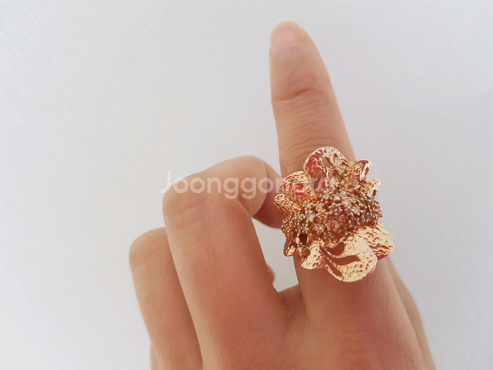 18k 다이아 꽃 모티브 반지--0