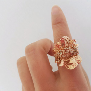 18k 다이아 꽃 모티브 반지