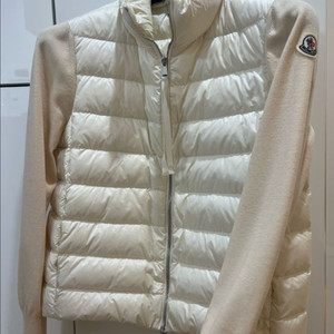 몽클레어 여성니트패딩 M (새상품급)