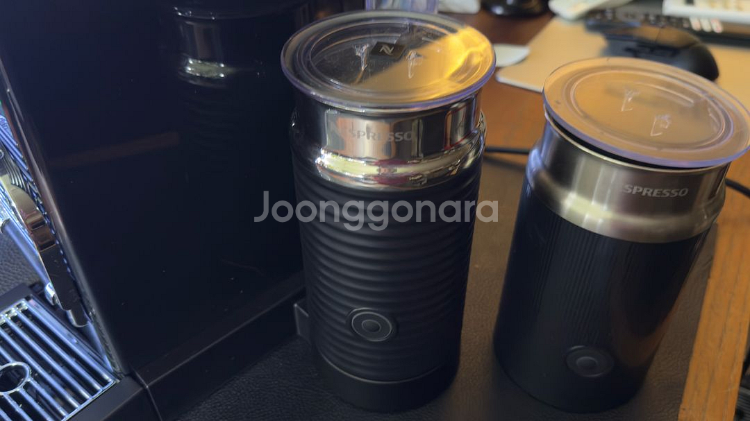 네스프레소 시티즈 앤 밀크 커피머신 우유거품기 2개--7