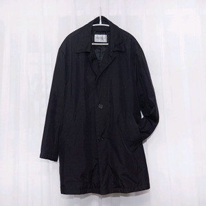 지방시 (GIVENCHY) 클래식 싱글 패딩 코트 (46 / 100+)