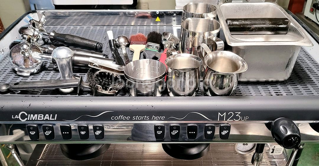 라심발리m23up커피머신 2022년식--3