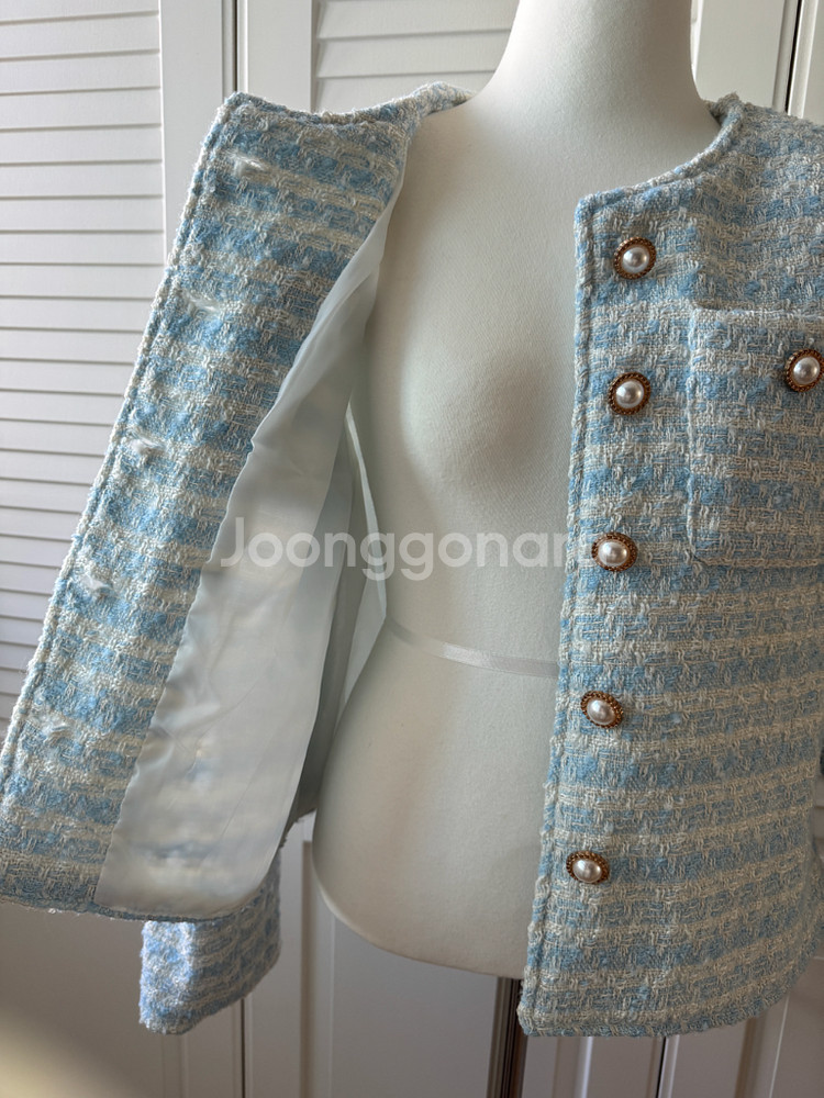 하늘색 트위드 자켓--4