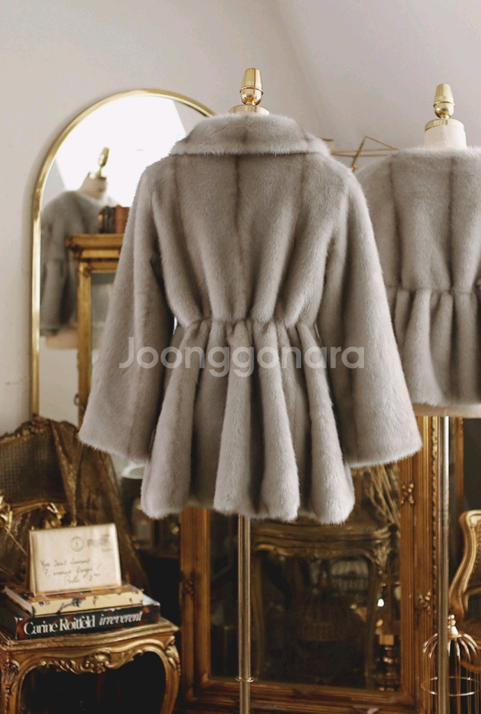 (새상품 택있음)밀크코코아 제작 퍼 코트--3