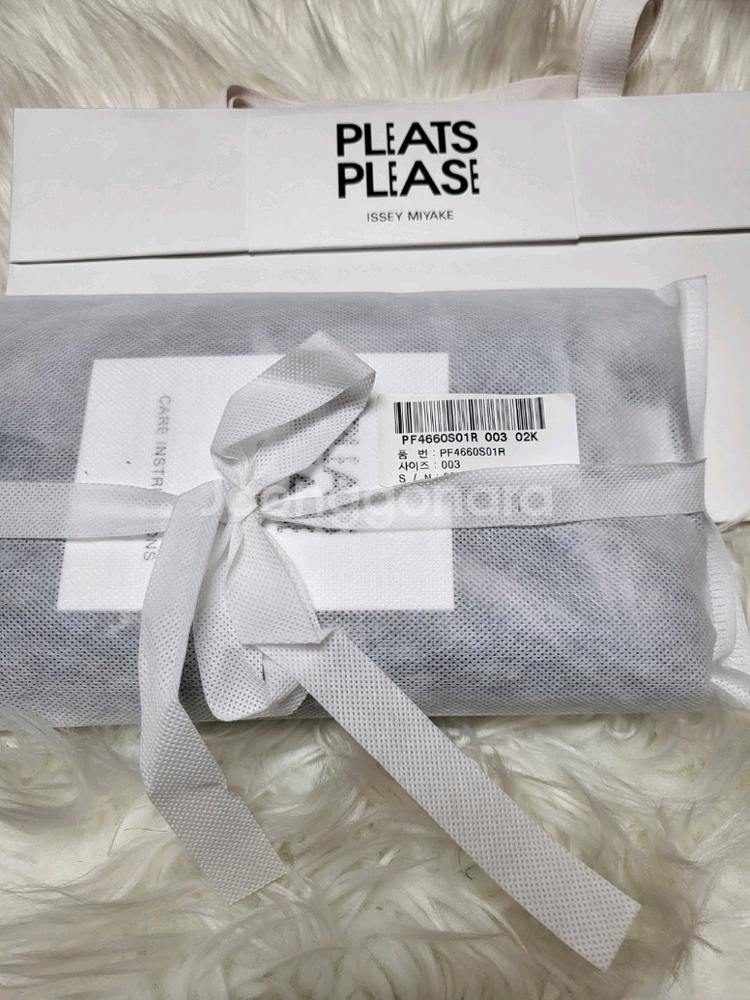 이세이미야케 플리츠플리즈 탑 스프링클 미스트 반목 탑 씨솔트 3사이즈--8