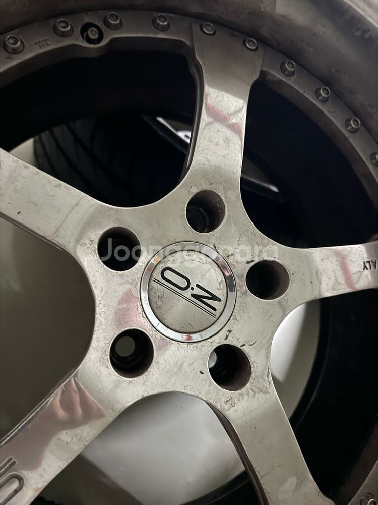 19인치 bmw 전용 오즈라파엘로 휠 타이어 팝니다.--5