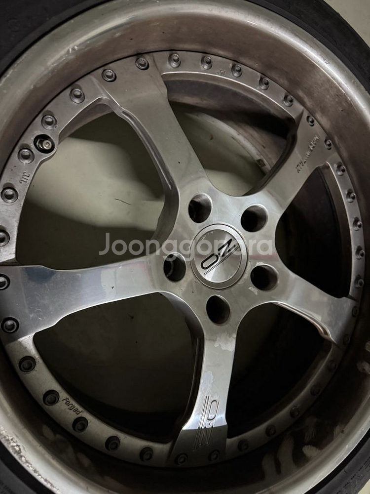 19인치 bmw 전용 오즈라파엘로 휠 타이어 팝니다.--4