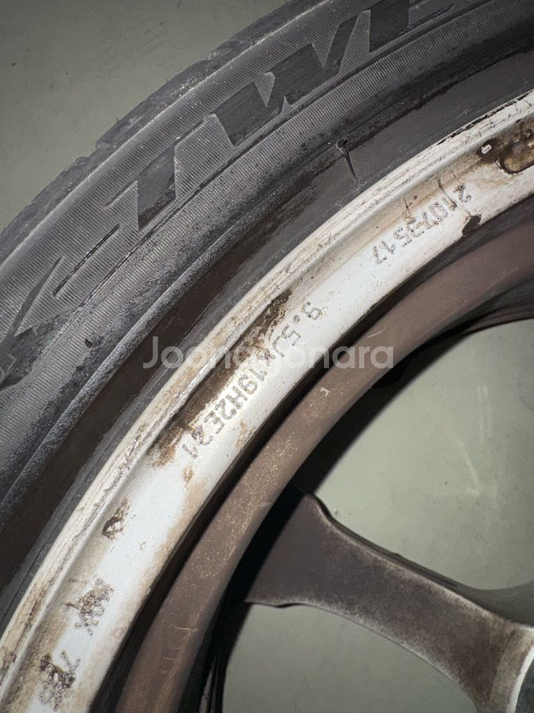 19인치 bmw 전용 오즈라파엘로 휠 타이어 팝니다.--9