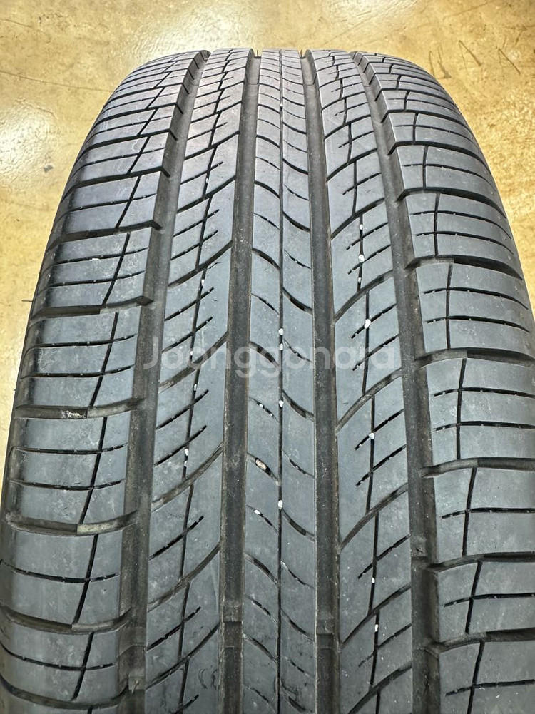 더 뉴 카니발 19인치 순정휠타이어 팝니다--7